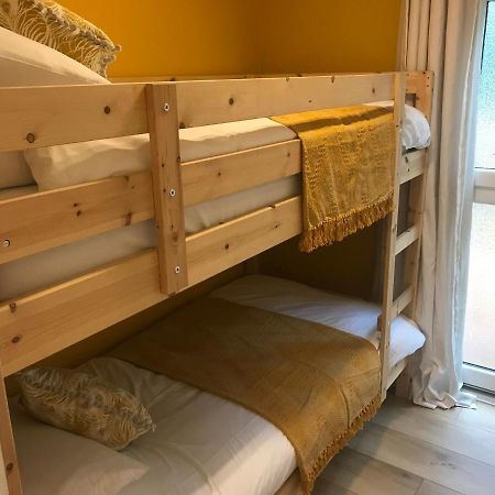 Foxes Sea Side Retreat Deluxe Chalet Is A Lovely Holiday Home Tucked Away On The Kent Coast Kingsdown  Εξωτερικό φωτογραφία